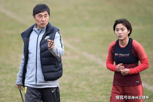 广东队现状更新：奎因离队，萨姆纳续约未定，徐杰有望加薪
